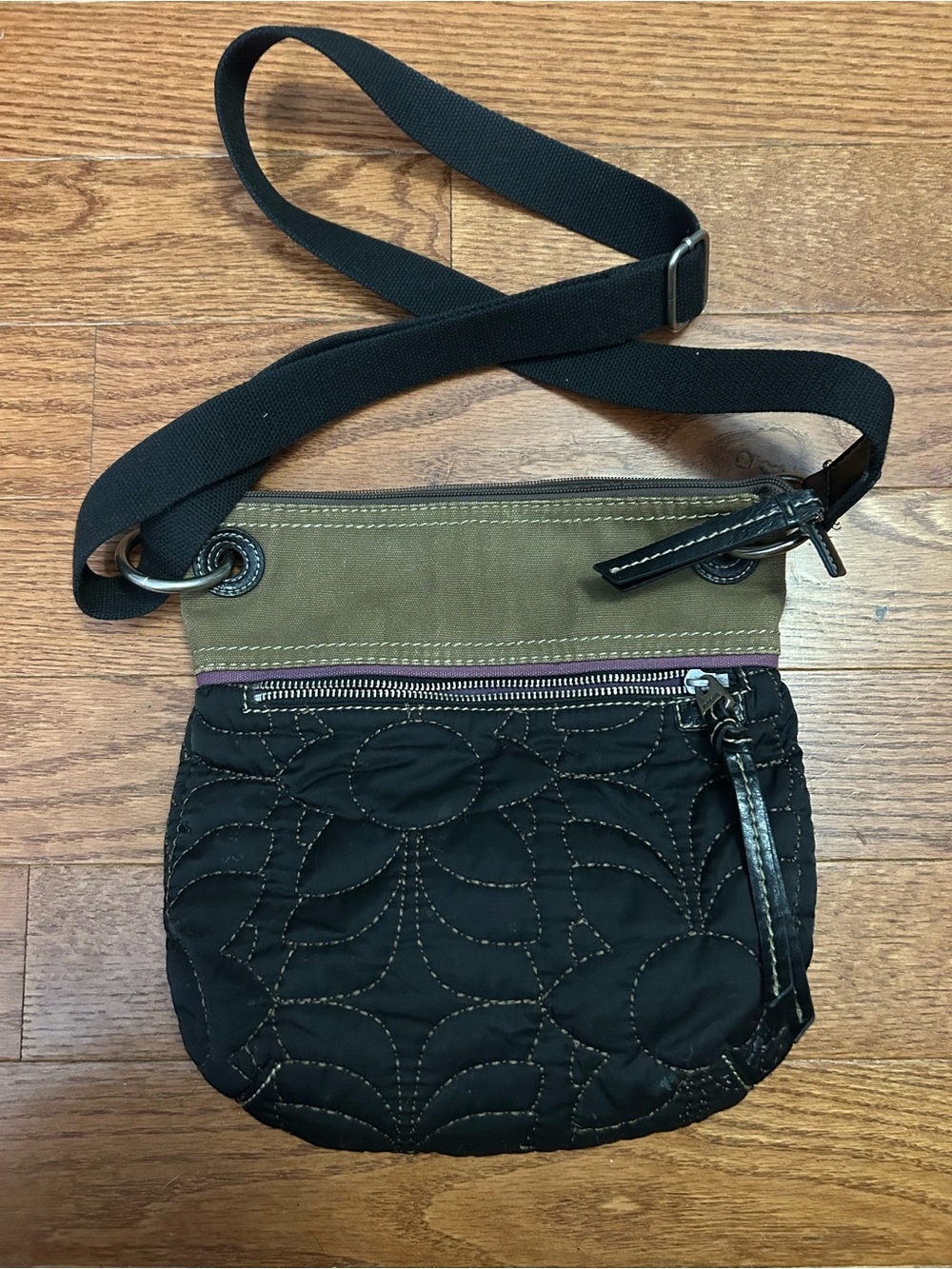 Fossil Black Quilted Crossbody Bag with Olive Accent